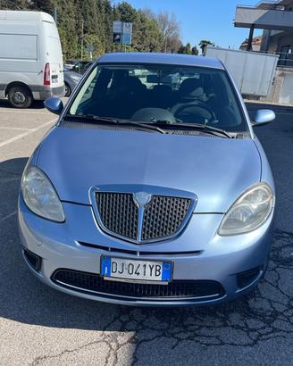 Lancia Ypsilon 1.2benzina/Euro4/60CV/neopatentato/
