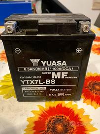 Batteria Yuasa YTX7L-BS  12V 6ah NUOVA