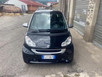 Smart fortwo coupe cdi - 2011