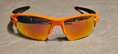 LENTI GRADUATE OAKLEY FLAK 2.0