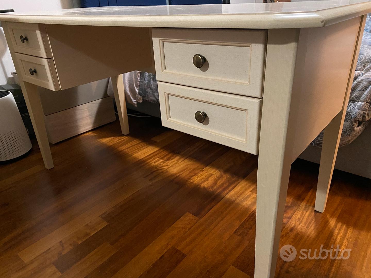 Scrivania Arredamento e Casalinghi In vendita a Gorizia
