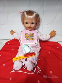 bambola baby mia funzionante