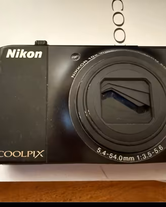 Nikon Coolpix S8000 fotocamera digitale compatta