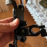 SUPPORTO CELLULARE X BICICLETTA.