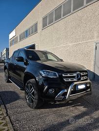 Mercedes Classe X 350d - Autocarro