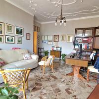 Luminoso appartamento panoramico al centro di Grav