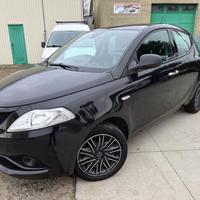 Lancia Ypsilon 1.0 FireFly 5 porte S&S Hybrid Ecoc