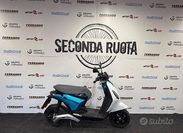 Piaggio 1 Active
