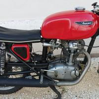 Ducati 250 mach 1
