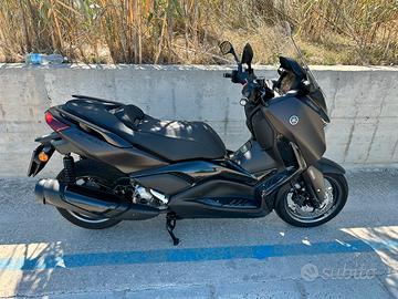 Yamaha Xmax 300 2025 tedeschi moto Termoli