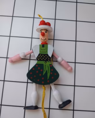 PERSONAGGIO IN LEGNO