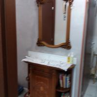 mobiletto ingresso con specchio