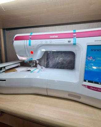 RICAMATRICE MACCHINA PER RICAMO BROTHER V3