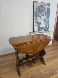 Tavolo a bandelle stile rustico