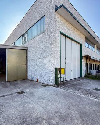 CAPANNONE A CAVENAGO D'ADDA