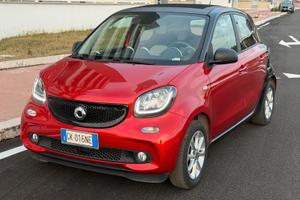 Smart Forfour automatica ,90 cv , tettino apribile