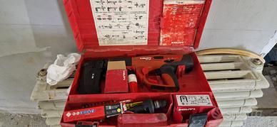 spara chiodi Hilti