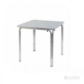 Q70/4G - Tavolo alluminio impilabile 70x70