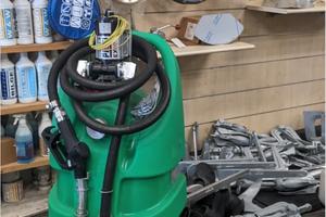 Contenitore mobile in polietilene per benzina omo