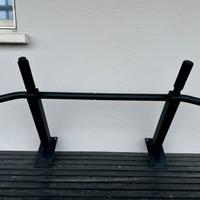 Barra per trazioni da muro