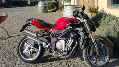 Mv augusta brutale 910