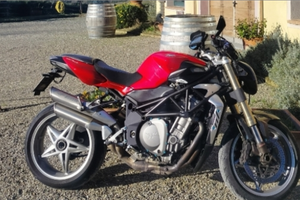 Mv augusta brutale 910