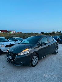 Peugeot 208 1.4 HDi 68 CV 5 porte Active