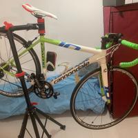 Bici da corsa cannondale CAAD10