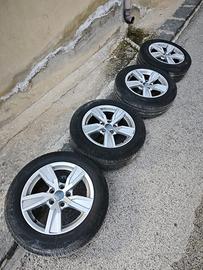 Ruote complete 205/60 R16 per AUDI A4 B9