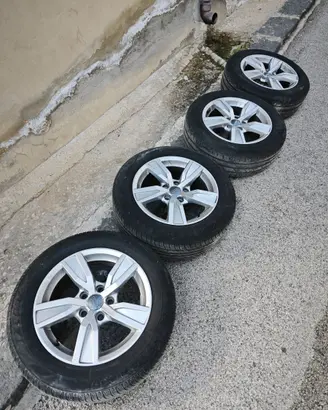 Ruote complete 205/60 R16 per AUDI A4 B9