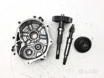 SUZUKI SIXTEEN 125 CARTER E INGRANAGGI RUOTA POSTE