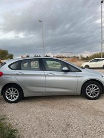 RIVENDITORE: BMW218D SENSORI PARK AUTOMATIC