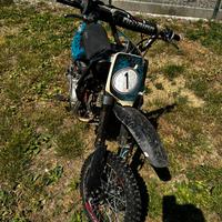 Pit -bike 140cc stomp