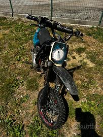 Pit -bike 140cc stomp