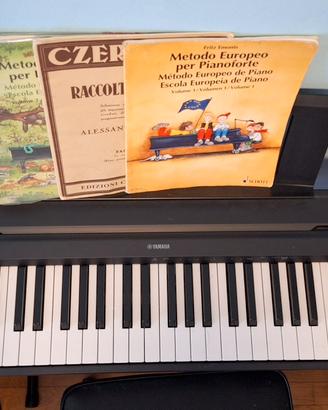 Pianoforte Yamaha p-45 con 88 tasti pesati