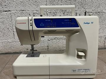 Macchina da cucire a pedale