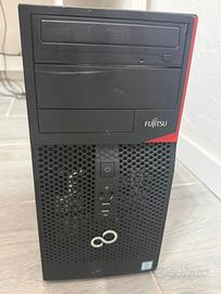 Computer fisso fuijitsu da riguardare