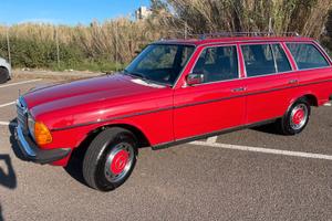 Mercedes Benz 240TD (W123)