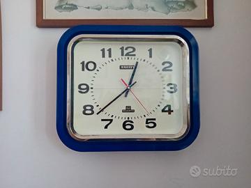 orologio grande da parete