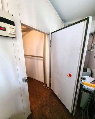 CELLA DOPPIA CON GANCERA X MACELLERIA USATA