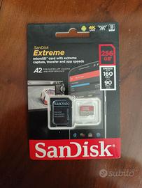 MicroSD 256GB SanDisk Extreme + Adattatore - NUOVA