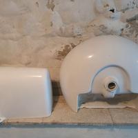 Lavabi con colonna e lavabo sospeso