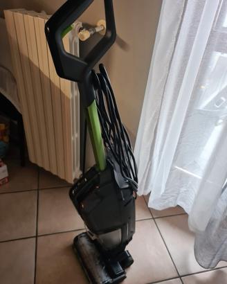 aspira e lavapavimenti 