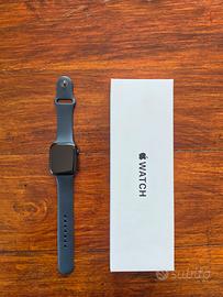 Apple Watch SE 2 - 44mm versione grande
