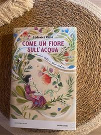 Come un fiore sull’acqua