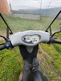 Scooter peugeot looxor 50 ignezione