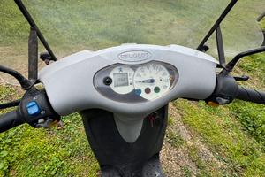 Scooter peugeot looxor 50 ignezione