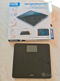 ⚖️ Bilancia Digitale in Vetro TANITA HD-366 – Nera