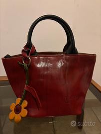 Borsetta cuoio lavorazione artigianale