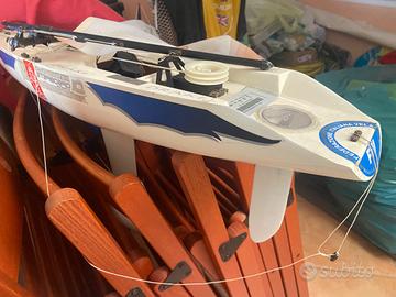 Modellino barca a vela RC